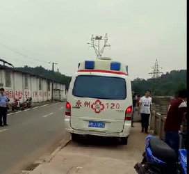 永州發(fā)生一起車輛落水事件！